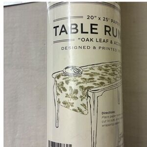 Hester & Cook Oak‎ Leaf & Acorn Paper Table Runner 20in x 25ft Paper Green KP469